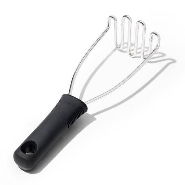 Machacador de patatas OXO Good Grips de acero inoxidable 26 cm