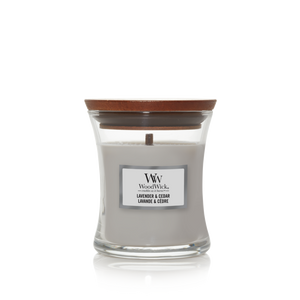 WoodWick Geurkaars Mini Lavender & Cedar - 8 cm / ø 7 cm - Geurkaars in Glas - Houten Lont