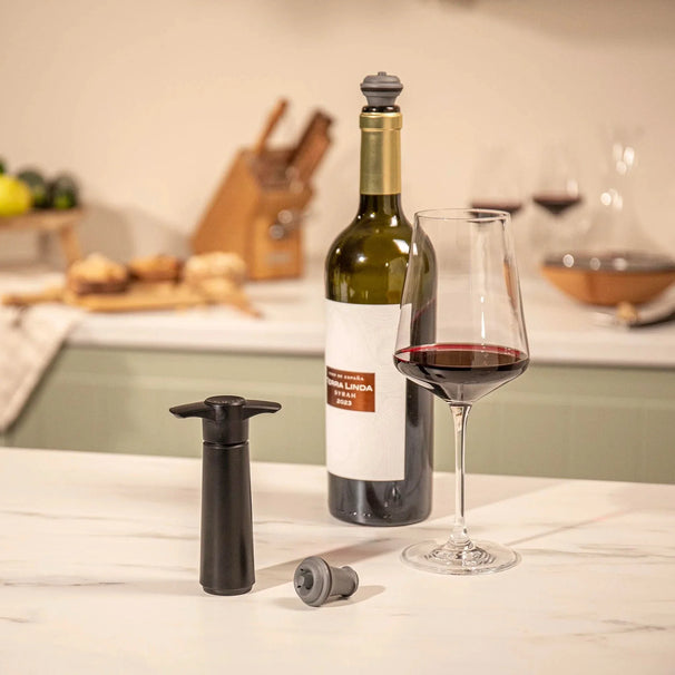 Vacu Vin Wijnpomp met 2 wijnstoppers - Wine Saver - Zwart