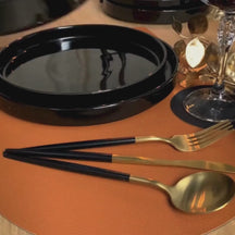 Cookinglife 6 Placemats + 6 Onderzetters - Dubbelzijdig - Rond - Vegan leer - Zwart / Cognac